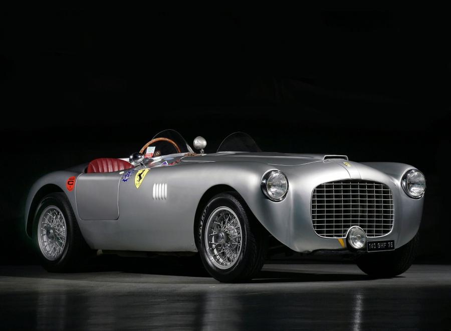  Ferrari 212 Export Motto Spyder (0094E) 1951 года  (фото 1 из 20)